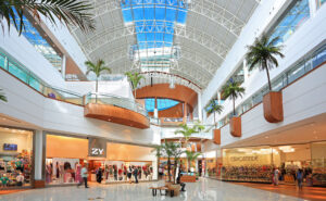 Os 3 Maiores Shoppings do Nordeste Brasileiro: RioMar Recife, Iguatemi Fortaleza e Salvador Shopping